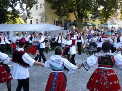 Název souboru=Pribramske_hody_2012_78.jpg
Velikost souboru=311KB
Rozměry=1133x850
Datum přidání=05. Říjen 2012 Pribramske_hody_2012_78.jpg