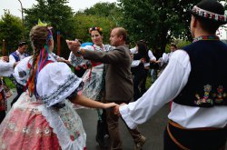 Název souboru=Hody_2017-250.jpg
Velikost souboru=1961KB
Rozměry=4928x3264
Datum přidání=03. Říjen 2017 Hody_2017-250.jpg