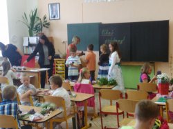Název souboru=_Konec__koln_ho_roku_2017-25.jpg
Velikost souboru=194KB
Rozměry=908x681
Datum přidání=04. Září 2017 _Konec__koln_ho_roku_2017-25.jpg