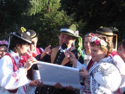 Název souboru=050918hody0005.jpg
Velikost souboru=80KB
Rozměry=800x600
Datum přidání=05. Únor 2006 050918hody0005.jpg