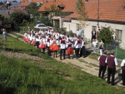 Název souboru=060916hody0018.JPG
Velikost souboru=100KB
Rozměry=512x384
Datum přidání=01. Říjen 2006 060916hody0018.JPG
