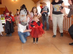 Název souboru=Maskarni_2015_67.JPG
Velikost souboru=157KB
Rozměry=600x450
Datum přidání=11. Květen 2015 Maskarni_2015_67.JPG