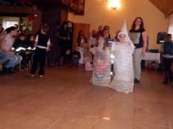 Název souboru=Maskarni_2015_76.JPG
Velikost souboru=128KB
Rozměry=600x450
Datum přidání=11. Květen 2015 Maskarni_2015_76.JPG
