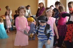 detsky_karneval_2016-_43.JPG