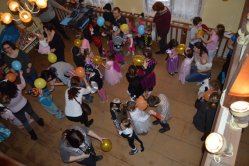 detsky_karneval_2016-_49.JPG