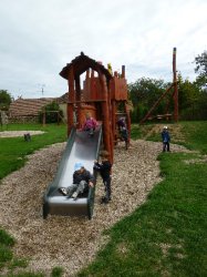 Název souboru=naves_2015_38.JPG
Velikost souboru=118KB
Rozměry=338x450
Datum přidání=03. Listopad 2015 naves_2015_38.JPG