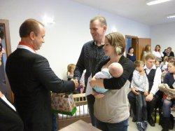 Název souboru=vitani_obcanku_2015_90.JPG
Velikost souboru=139KB
Rozměry=600x450
Datum přidání=03. Listopad 2015 vitani_obcanku_2015_90.JPG