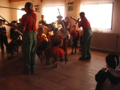 Název souboru=062019karneval0002.jpg
Velikost souboru=149KB
Rozměry=682x511
Datum přidání=10. Březen 2006 062019karneval0002.jpg