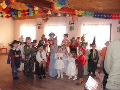 Název souboru=062019karneval0007.jpg
Velikost souboru=176KB
Rozměry=682x511
Datum přidání=10. Březen 2006 062019karneval0007.jpg